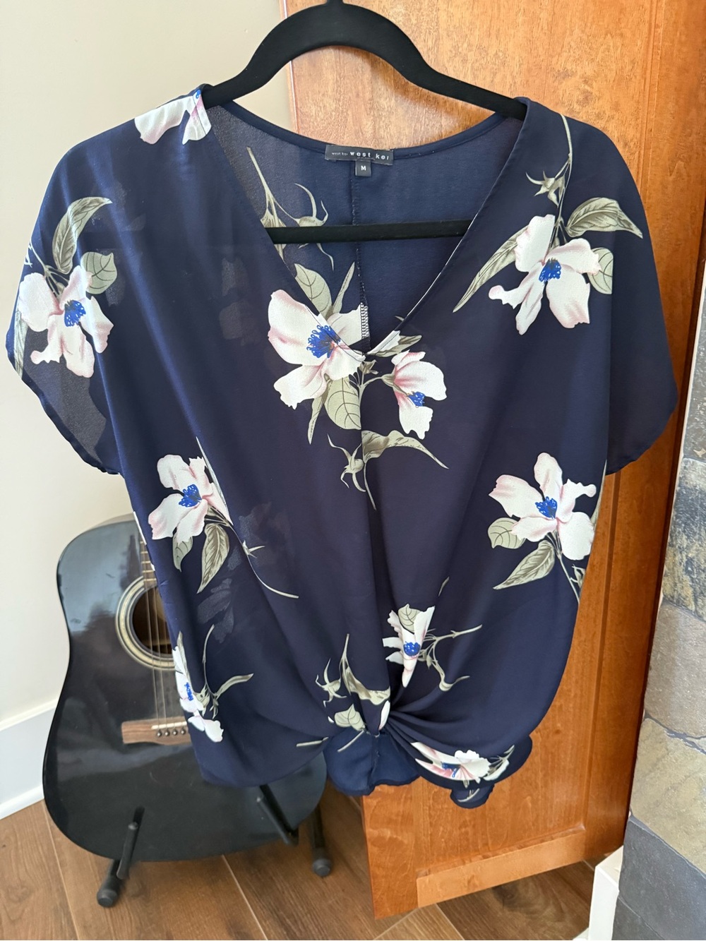 Floral Knot-Front V-Neck Blouse - Navy